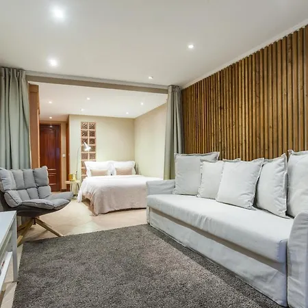Apartment Vintage House Santa Catarina Lisbon